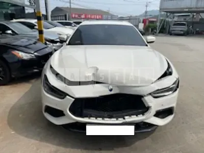 Photo 1 of 13: 2017 Maserati Gibli Diesel — Korean insurance auction