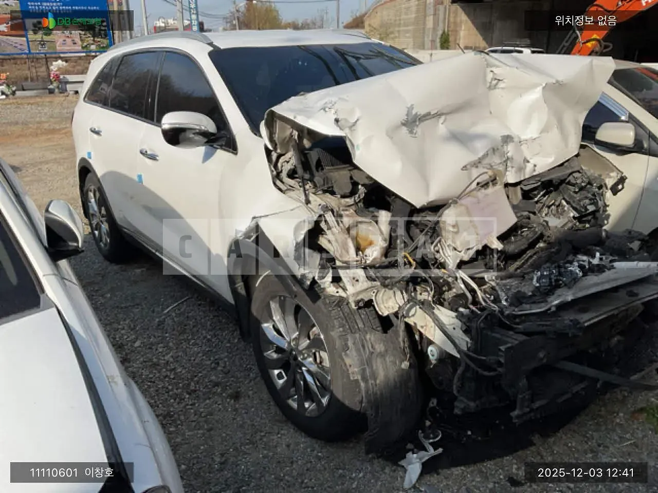 Photo 2 of 10: 2019 Kia Sorento, VIN KNAPS81ABKA548580 — Korean insurance auction