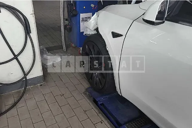 Photo 2 of 42: 2021 Tesla Model Y Performance, VIN 5YJYGDEF5MF283487 — Korean insurance auction