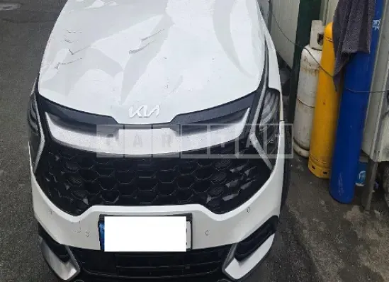 Photo 2 of 29: 2024 Kia Sportage — Korean insurance auction
