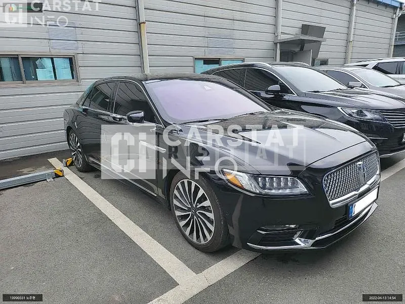 Photo 2 of 17: 2018 Bentley Lincoln Continental 3.0 AWD, VIN 1LN6L9BC6J5609106 — Korean insurance auction
