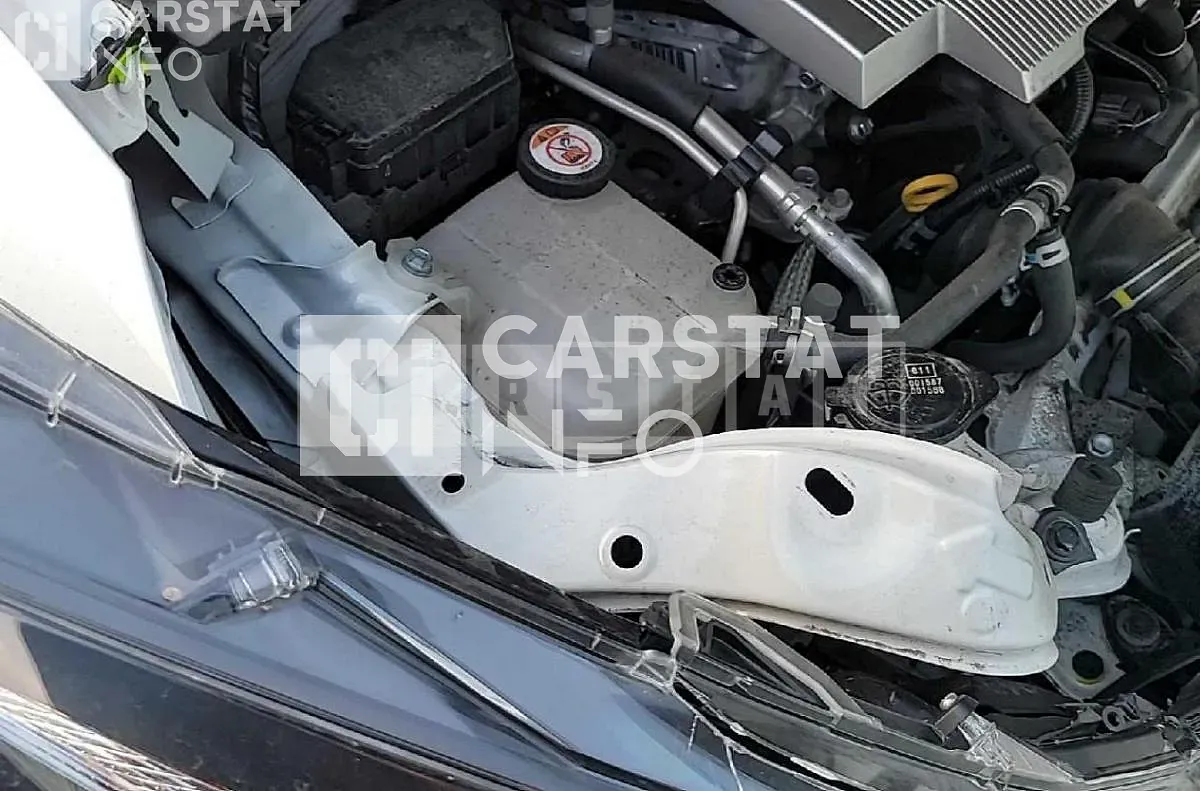 Photo 2 of 56: 2018 Toyota Prius, VIN JTDKBRFU9J3083588 — Korean insurance auction