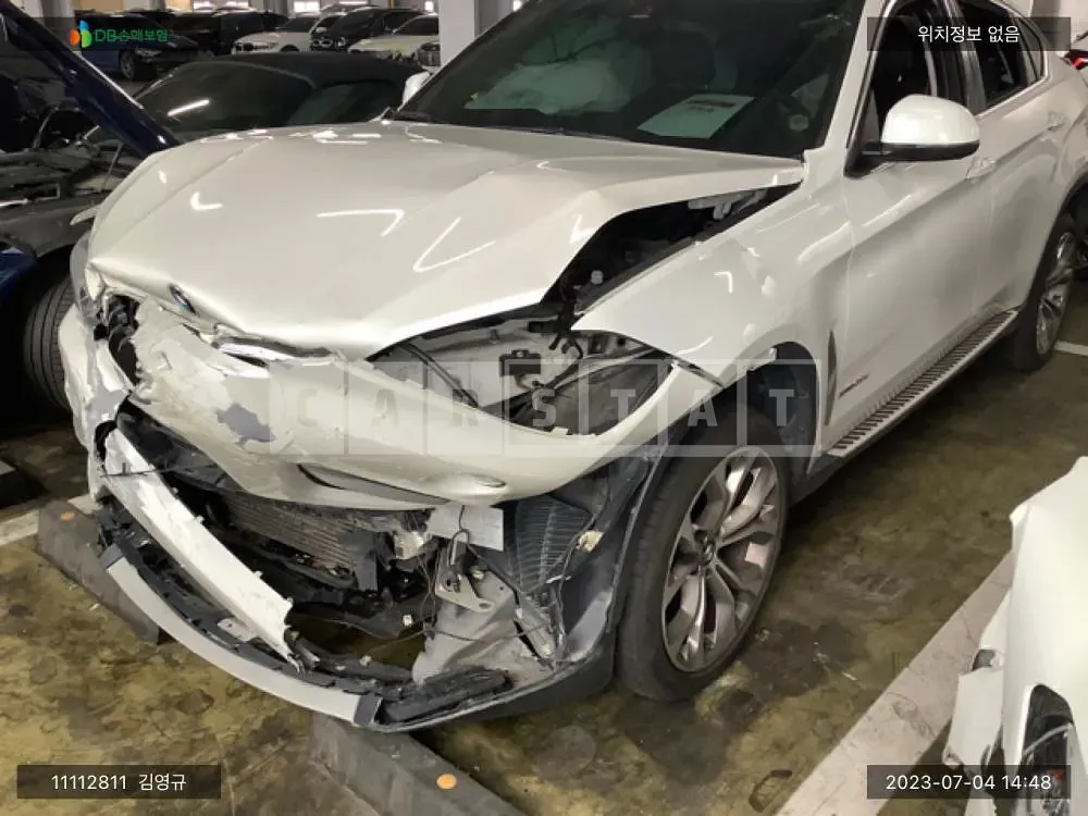 Photo 2 of 13: 2018 BMW X6 xDrive 30d, VIN WBAKV210XJ0Y40497 — Korean insurance auction