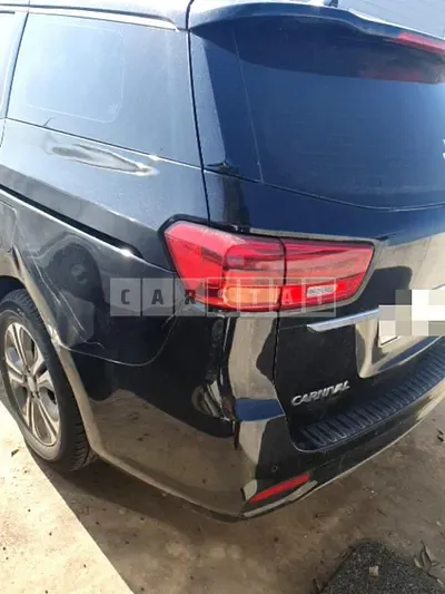 Photo 1 of 30: 2018 Kia Carnivals, VIN KNAMB81ABKS490731 — Korean insurance auction