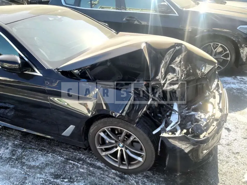 Photo 2 of 5: 2018 BMW 530i xDrive, VIN WBAJD9103JWC82533 — Korean insurance auction