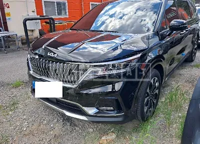 Photo 1 of 15: 2023 Kia Carnival, VIN KNANE81BBPS367913 — Korean insurance auction