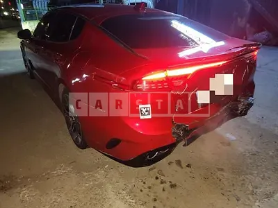 Photo 1 of 3: 2020 Kia Stinger — Korean insurance auction