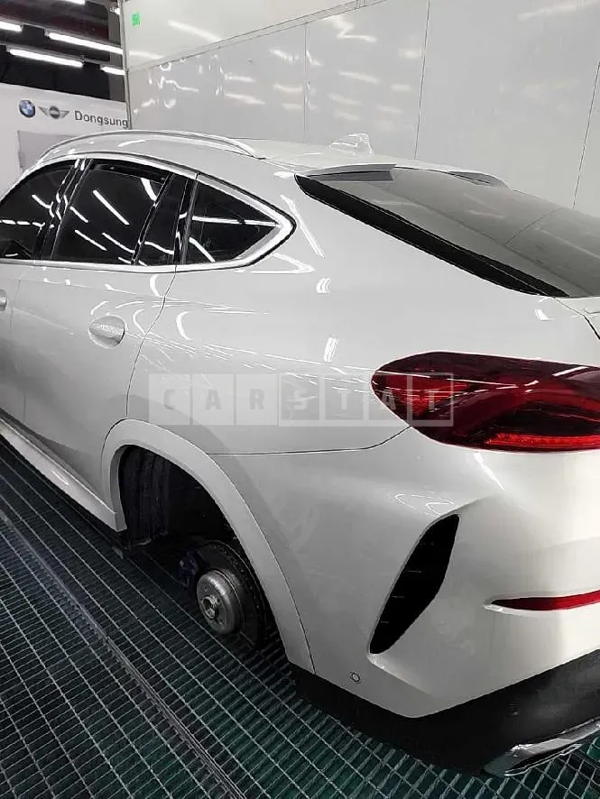 Photo 2 of 31: 2022 BMW X6 xDrive40i, VIN WBACY6102N9M33391 — Korean insurance auction