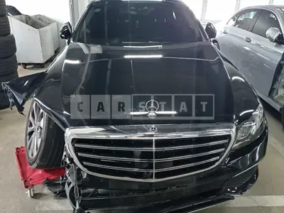 Photo 1 of 10: 2019 Mercedes-Benz E 300 4Matic, VIN WDDZF4KB0LA713819 — Korean insurance auction