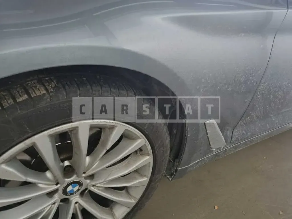 Photo 2 of 9: 2018 BMW 520d, VIN WBAJC3104JWE63317 — Korean insurance auction