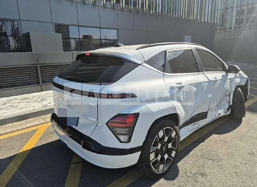 Photo 2 of 26: 2023 Hyundai Kona Electric Car — Korean insurance auction