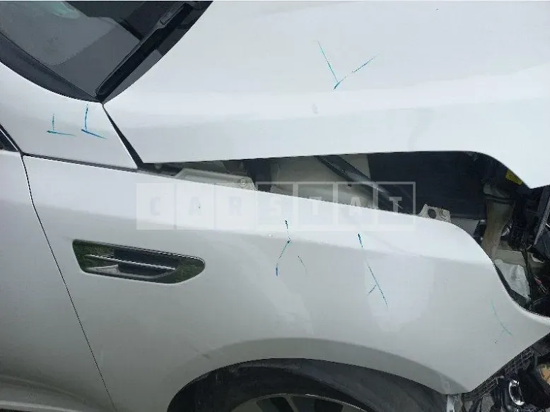Photo 2 of 13: 2016 Kia K5, VIN KNAGX411BGA060253 — Korean insurance auction