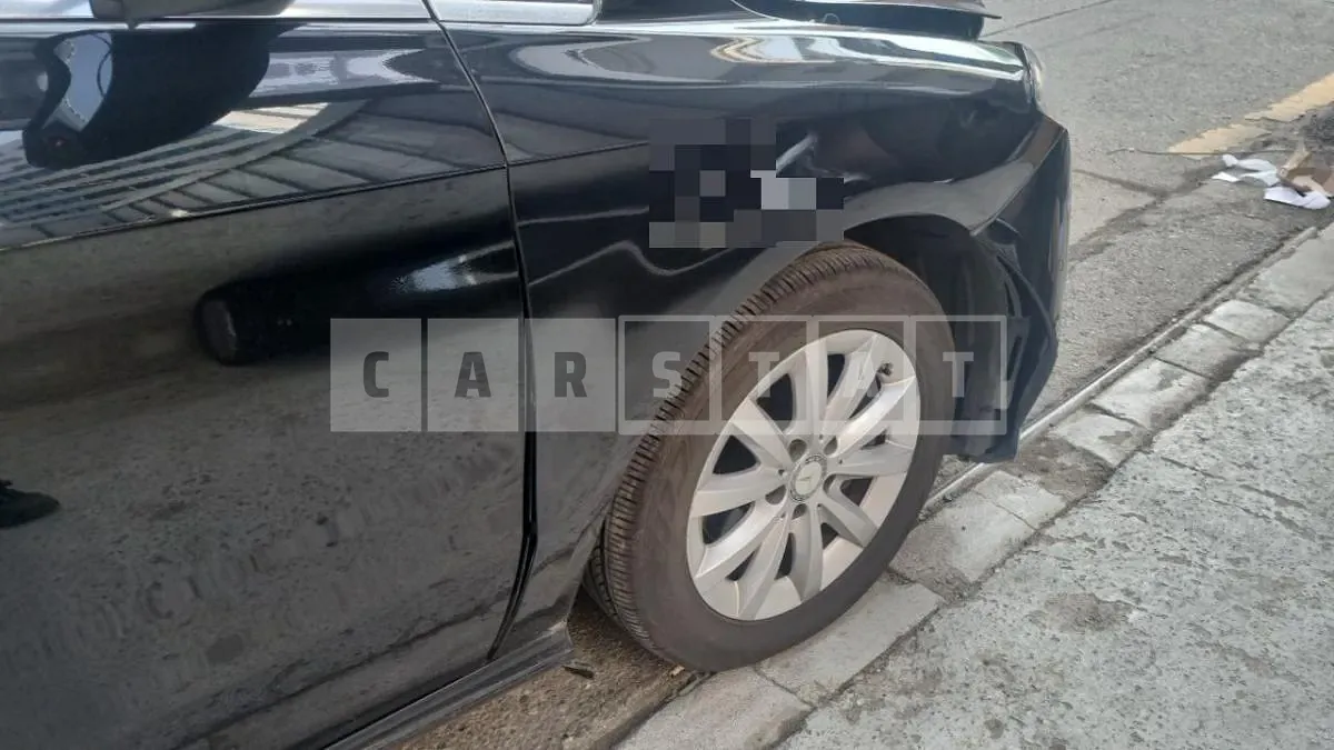Photo 2 of 22: 2015 Mercedes-Benz B200 CDI, VIN WDDMH0JB2FN127764 — Korean insurance auction