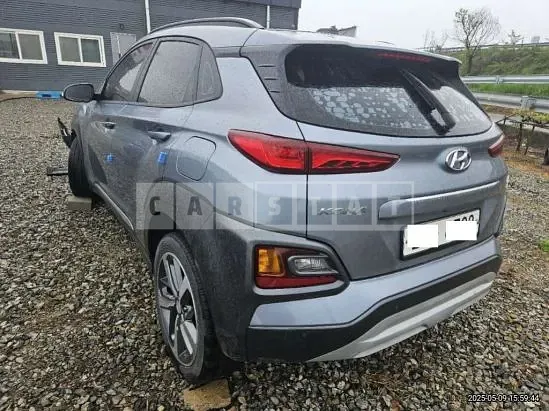 Photo 2 of 11: 2018 Hyundai Kona — Korean insurance auction