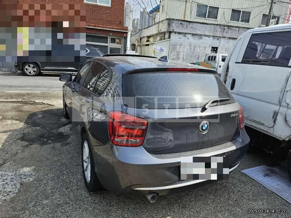 Photo 2 of 19: 2014 BMW 1 Series Urban — Korean insurance auction