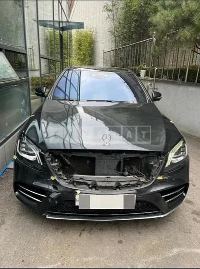 Photo 1 of 5: 2018 Mercedes-Benz S560 4Matic, VIN WDDUG8GB4JA347853 — Korean insurance auction