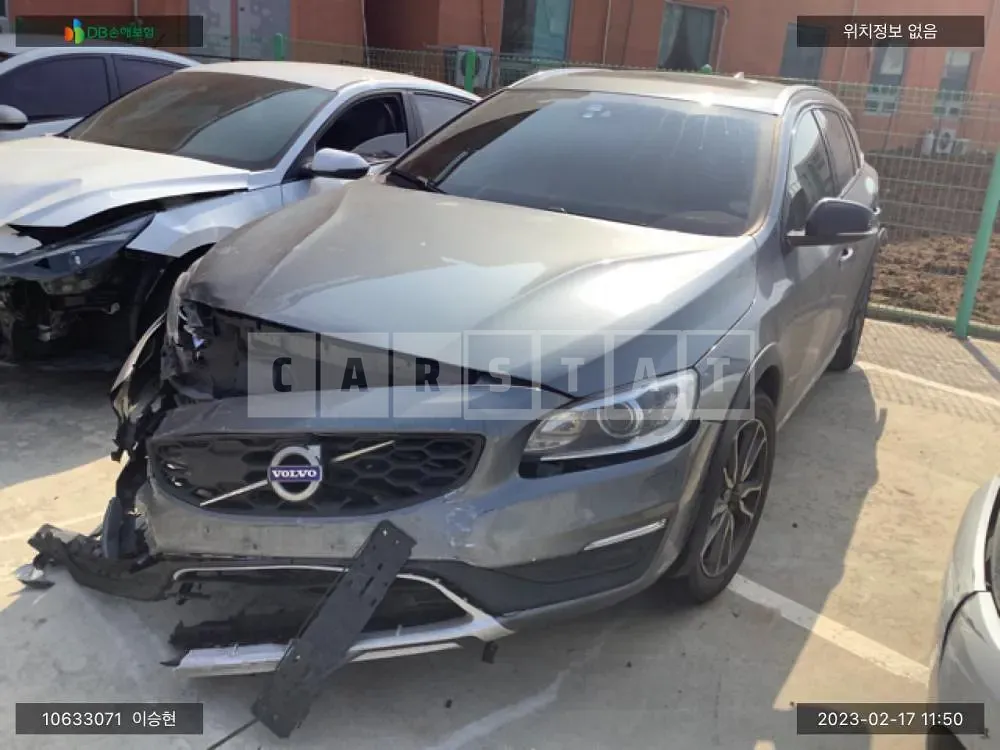 Photo 2 of 8: 2018 Volvo V60, VIN YV1FZA8BDJ2045795 — Korean insurance auction