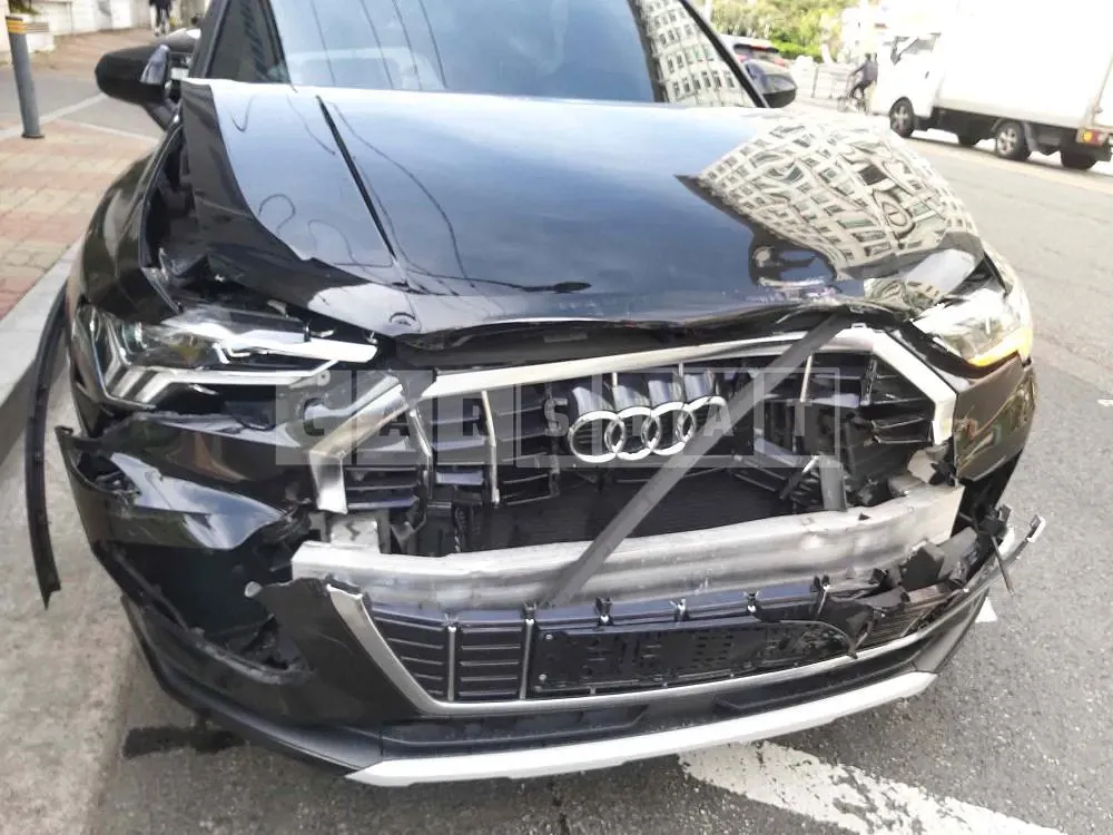 Photo 2 of 41: 2020 Audi Q3 35 TDI, VIN WAUZZZF36L1119847 — Korean insurance auction