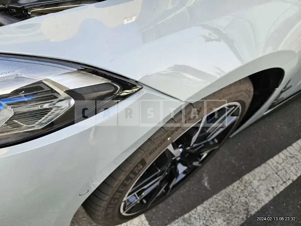 Photo 2 of 37: 2022 BMW i4 M50, VIN WBY31AW05NFM17575 — Korean insurance auction