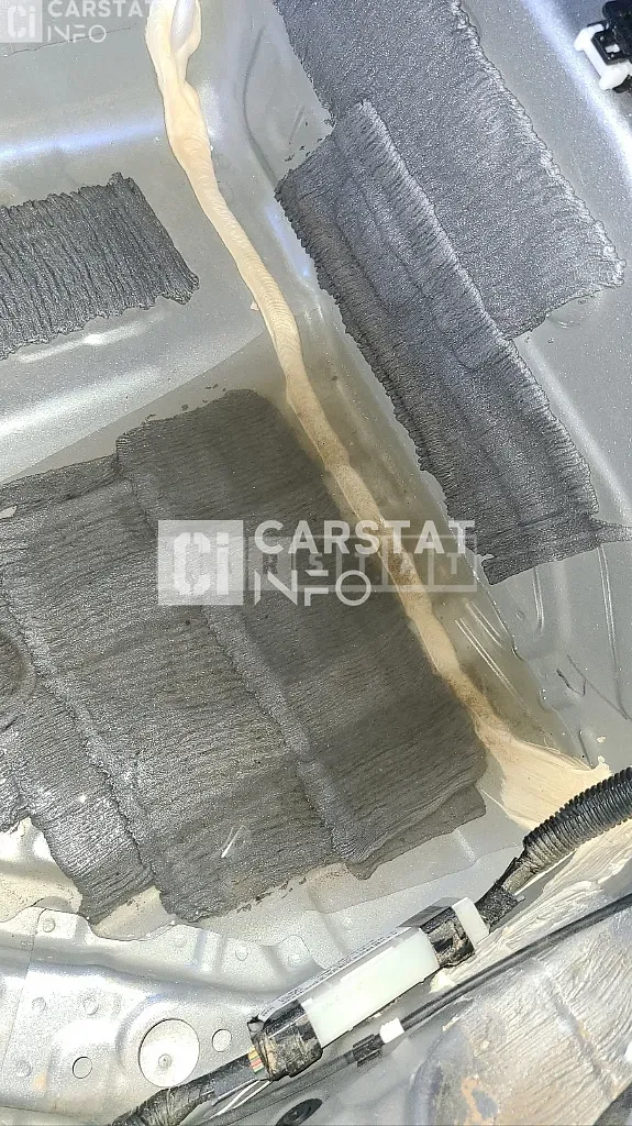 Photo 2 of 5: 2015 Nissan Invaded Marriage — Korean insurance auction