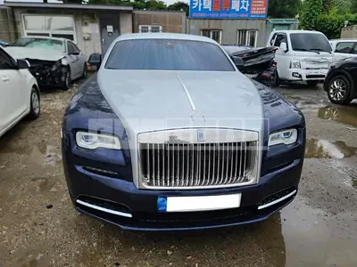 2015 Rolls-Royce Race