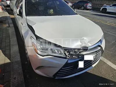 Photo 1 of 21: 2017 Toyota Camry Hybrid — Korean insurance auction