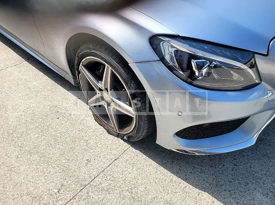 Photo 2 of 7: 2015 Mercedes-Benz C220 BlueTec — Korean insurance auction