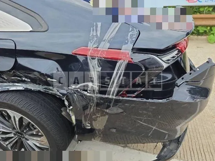 Photo 2 of 9: 2022 Kia K8 Hybrid — Korean insurance auction