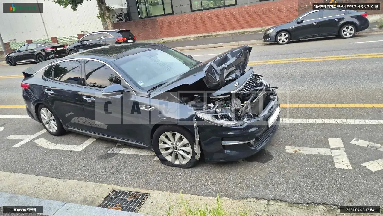 Photo 2 of 9: 2015 Kia K5, VIN KNAGU416BGA022354 — Korean insurance auction