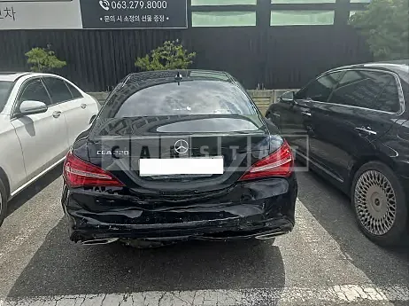 Photo 2 of 20: 2018 Mercedes-Benz CLA220 — Korean insurance auction
