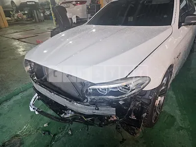 Photo 1 of 23: 2016 BMW 520d, VIN WBA5E5108GG069830 — Korean insurance auction