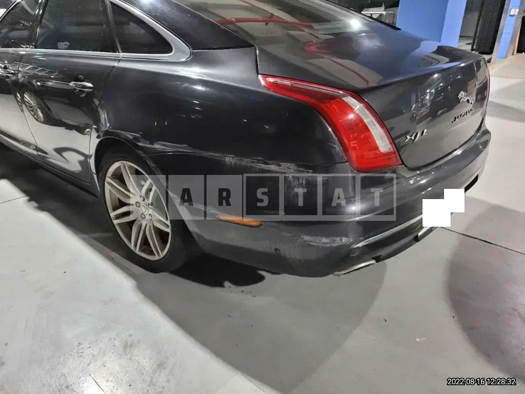 Photo 2 of 23: 2019 Jaguar XJ 3.0SC, VIN SAJAJ26D0K8W20375 — Korean insurance auction