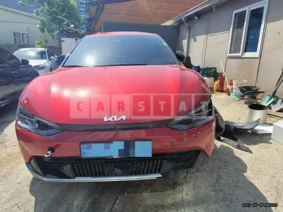 Photo 1 of 12: 2022 Kia EV6 Long Range — Korean insurance auction