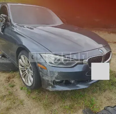 Photo 1 of 9: 2015 BMW 320d EfficientDynamics, VIN WBA3E1105FF947749 — Korean insurance auction