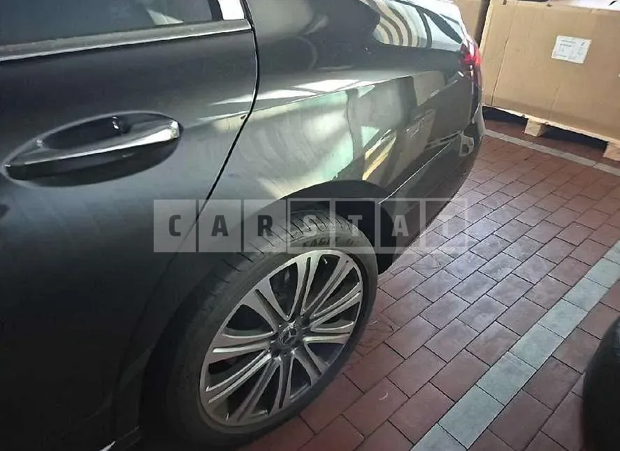 Photo 2 of 35: 2022 Mercedes-Benz E350 4Matic — Korean insurance auction