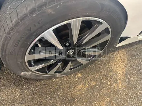 Photo 2 of 13: 2018 Nissan Altima 2.5 — Korean insurance auction