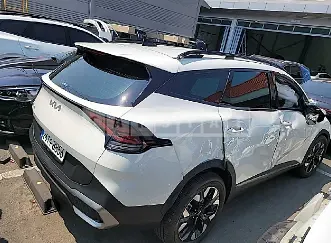 Photo 2 of 5: 2022 Kia Sportage, VIN KNAPV81BGNK064961 — Korean insurance auction
