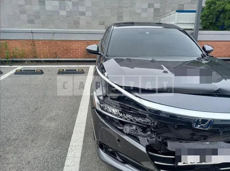 Photo 2 of 18: 2021 Honda Accord Hybrid, VIN 1HGCV3690MA510023 — Korean insurance auction