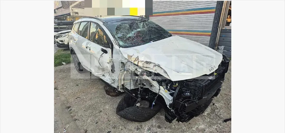 Photo 2 of 61: 2025 Kia Sportage Hybrid — Korean insurance auction