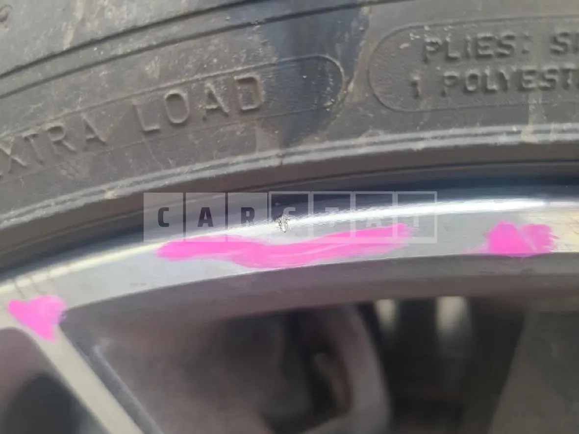 Photo 3 of 3: 2021 Mercedes-Benz (parts) CLS450 4Matic Wheel, VIN W1K2J5KB3MA084113 — Korean insurance auction