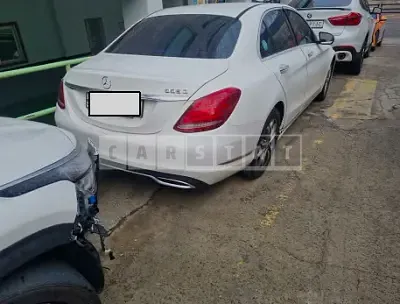 Photo 1 of 8: 2015 Mercedes-Benz C 200, VIN WDDWF4CB0FF069165 — Korean insurance auction