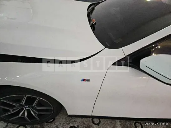 Photo 2 of 37: 2024 BMW i5 eDrive40 — Korean insurance auction