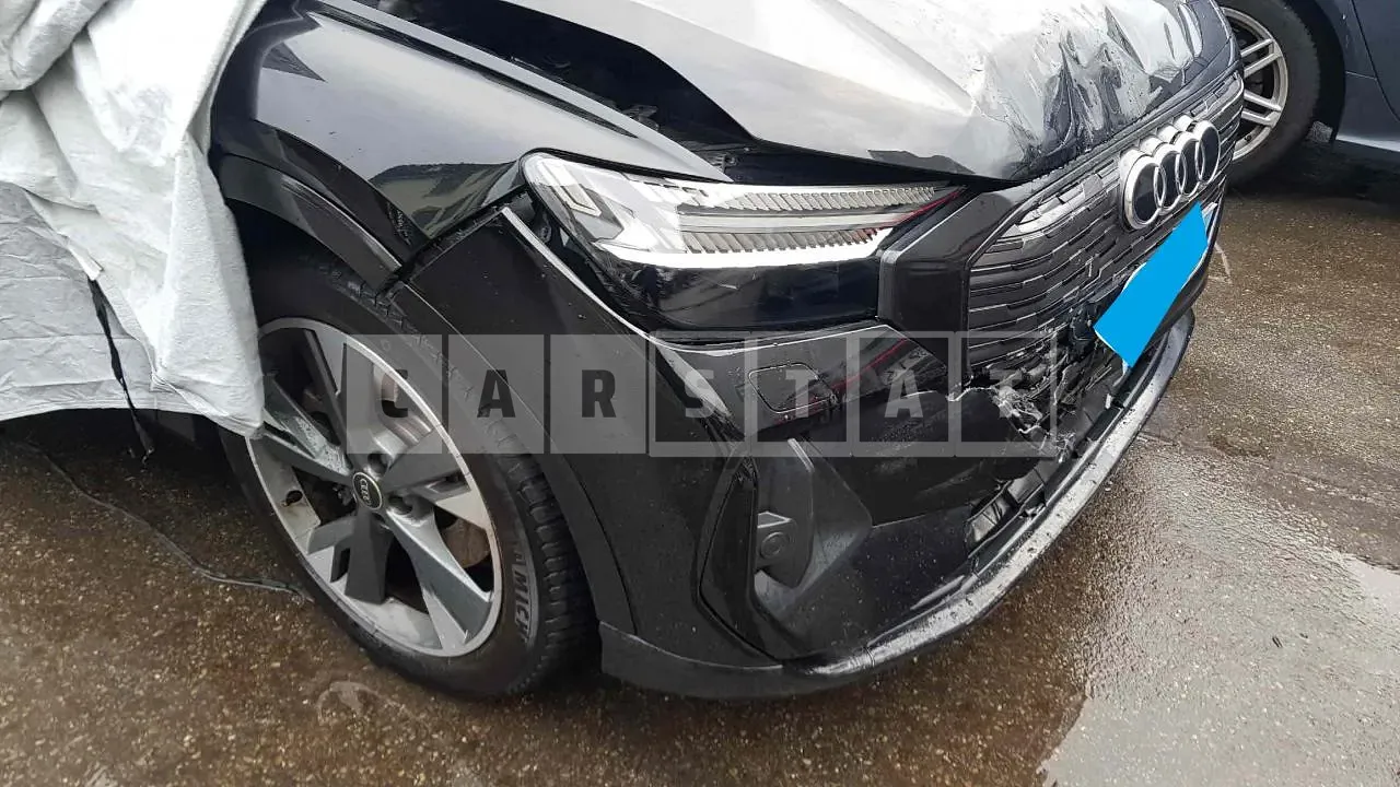 Photo 2 of 48: 2022 Audi Q4 e-tron 40, VIN WAUZZZFZ5NP044773 — Korean insurance auction