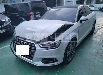 Photo 1 of 17: 2020 Audi I 40TFSI, VIN WAUZZZ8V4LA057301 — Korean insurance auction