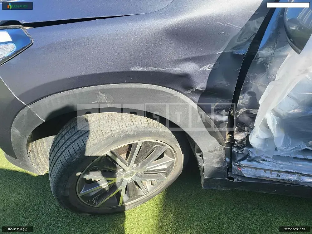 Photo 2 of 21: 2016 Hyundai Tucson, VIN KMHJ381ABHU264505 — Korean insurance auction