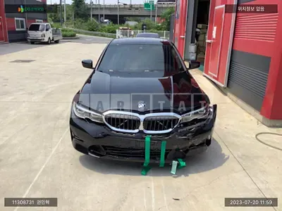 Photo 1 of 15: 2022 BMW 320i, VIN WBA5X5109NFM52558 — Korean insurance auction