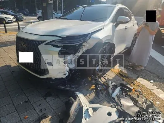Photo 2 of 5: 2025 Lexus NX350h — Korean insurance auction