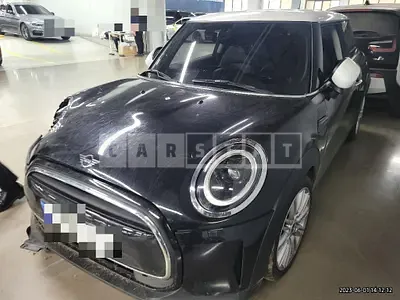 Photo 1 of 10: 2022 MINI Cooper, VIN WMW41DH0XP2T18391 — Korean insurance auction