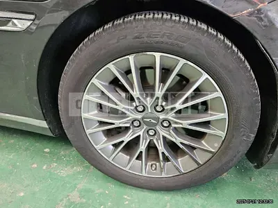 Photo 1 of 3: 2023 Genesis (parts) G80 Wheel — Korean insurance auction