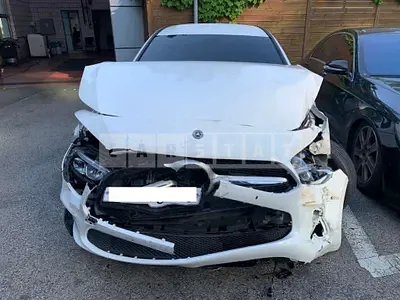 Photo 1 of 50: 2020 Mercedes-Benz A220 Sedan — Korean insurance auction